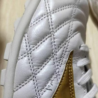 美津浓 微瑕捡漏比赛训练足球鞋男不支持退换 白金色-碎钉