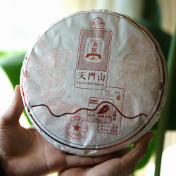 马头印 普洱茶生茶 春茶 天门山 大师版 357克