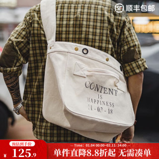 马登 工装 美式机车报童包男大容量纯棉帆布电脑包印花字母通勤斜挎包 原胚白 大包