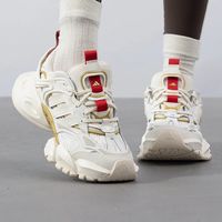 adidas 男女同款运动鞋XLG机甲时尚百搭休闲鞋 JQ2973