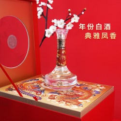 西凤酒 30年陈酿 52度凤香型白酒礼盒