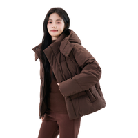 雪中飞 日常居家休闲户外通勤女式百搭可脱卸帽短款羽绒服女羽绒服