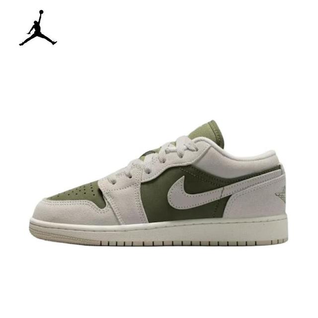 NIKE Jordan AIR JORDAN 1 LOW SE 男款篮球鞋 HV4396-201