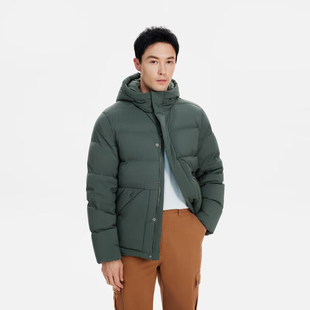 保暖服饰：AIGLE 730蓬90绒男士羽绒服 BC961