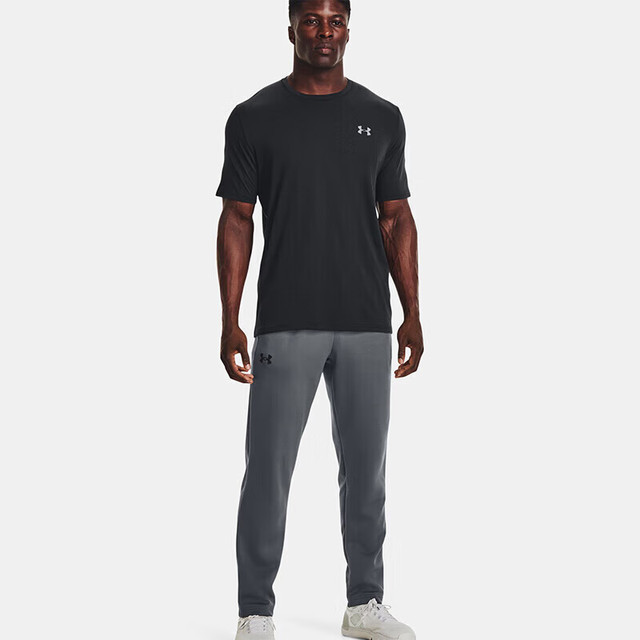 安德玛 春夏Iso-Chill男子跑步运动健身训练速干短袖T恤 1370951-001 2XL