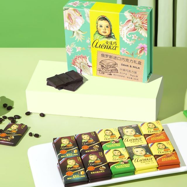 Alenka chocolate 俄罗斯进口爱莲巧巧克力礼盒大头娃娃牛奶巧克力正品节日送礼套装