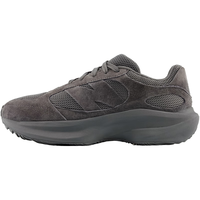 new balance 女士运动鞋