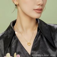 周生生爱心玫瑰花吊坠黄金挂坠女款黄金首饰82296P计价