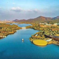 杭州开元森泊度假酒店1晚+森泊水乐园/幻想岛2选1门票2张+旅拍跟拍礼遇+首日欢迎水果+首日minibar饮品一次