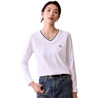 初申长袖t恤女时尚V领上衣打底衫春秋装百搭显瘦长袖上衣S43T007