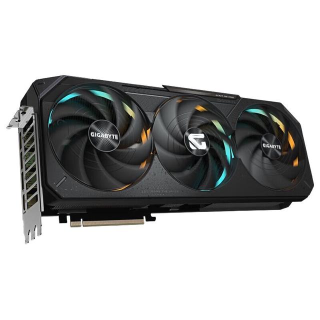 技嘉 RTX 5070 Ti 魔鹰 16GB GDDR6X 显卡