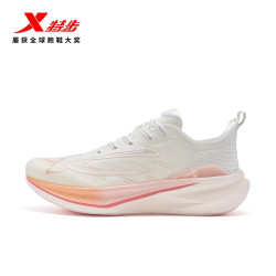 特步 二代 女款跑步鞋 876219110043