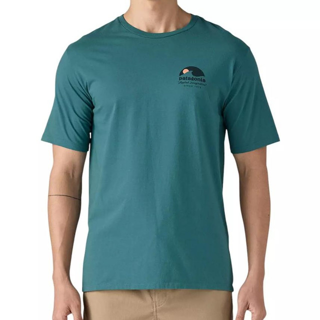 Patagonia 巴塔有机棉T恤 领子有个小洞 男士圆领经典百搭T恤