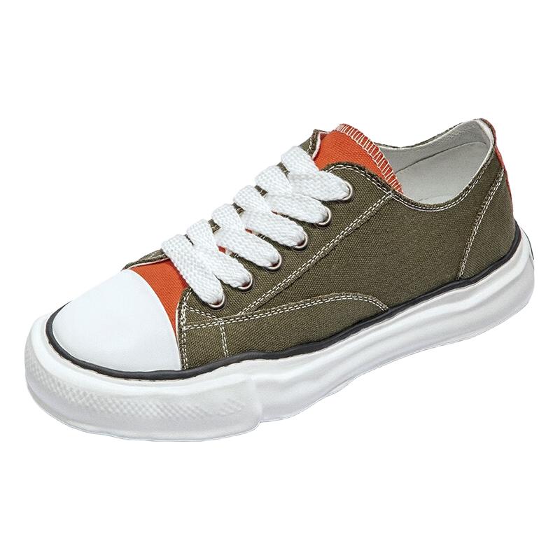 卡其绿 偏大一码