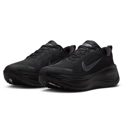 NIKE 男跑步鞋VOMERO PLUS  运动鞋HV8150-003黑42