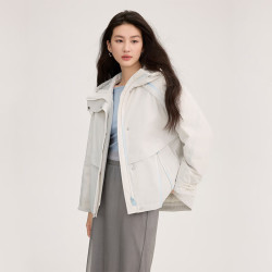 艾莱依 【都市轻户外】90%鹅绒轻薄撞色设计短款工装羽绒服 6024704200