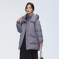 雪中飞 经典百搭秋冬短款羽绒服精致实用大口袋简约百搭显瘦保暖羽绒服女