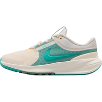 NIKE STAR RUNNER 5 (GS) 中大童运动鞋