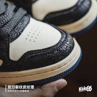 马登 复古低帮 男士休闲鞋  白黑蓝色