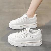 GUIG 网红厚底小白鞋 女 2025春季新款 一脚蹬轻便百搭内增高休闲运动板