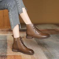 卡文 时尚圆头鞋舒适真皮低跟短筒马丁靴女软底粗跟休闲靴