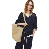  MO&Co./摩安珂 法式V领 女士针织衫