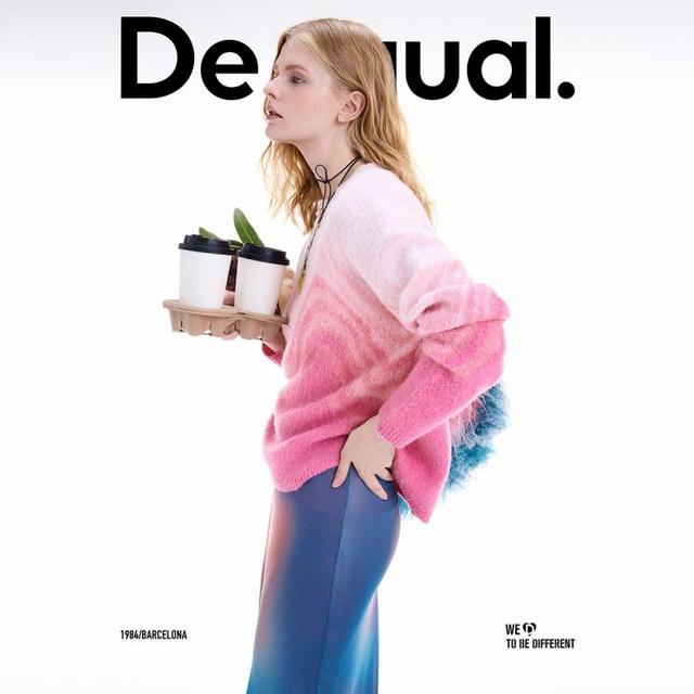 Desigual 含绵羊毛 女士针织衫 波纹提花渐变 25秋冬新品