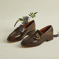 Clarks 英伦风浅口女单鞋 261612914A