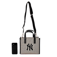 MLB 官方 男女士复古26冬季新款运动斜挎包单肩包女神节礼物 纽约洋基队/黑色 F
