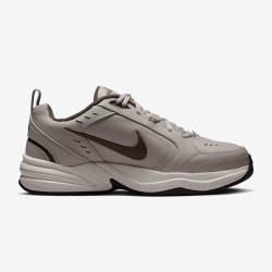 NIKE 缓震