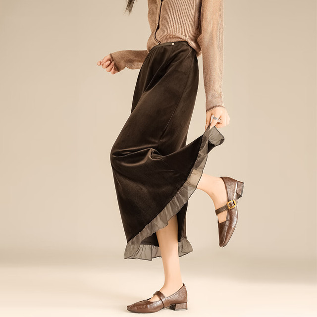 TERRE BLEUE 慵懒风 女士丝绒遮垮半身裙 2025秋冬新款