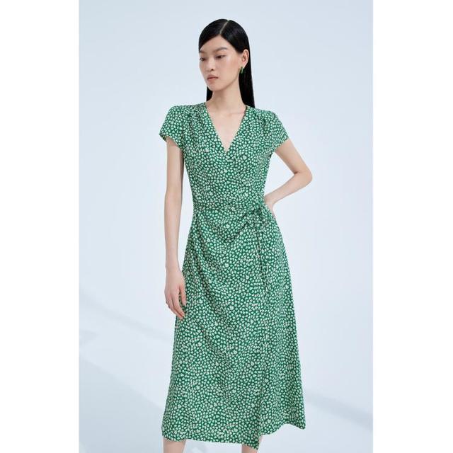 限尺码：欧时力 度假系列 夏季V领系带显瘦碎花桔梗法式连衣裙