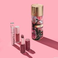FENTY BEAUTY 蕾哈娜唇彩套组细闪润养水润唇釉