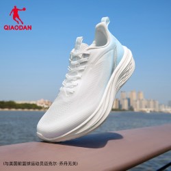 乔丹 轻速Lite6 透气网面减震跑步鞋