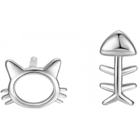  ZHOU LIU FU/周六福 气质个性 女士银耳钉