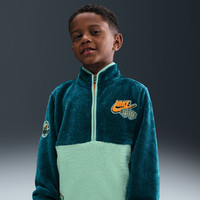 NIKE 幼童珊瑚绒长袖上衣男童加绒叠搭刺绣贴片柔软NIKE IQ6119