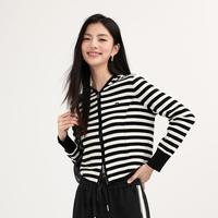 诗凡黎 条纹连帽含羊毛针织开衫休闲慵懒风女