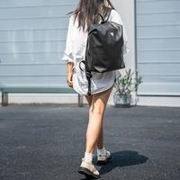 GUESS 商务男女同款背包 大容量休闲双肩包