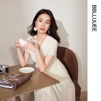 BBLLUUEE 粉蓝衣橱2026夏装新款浪漫诗艺压褶连衣裙