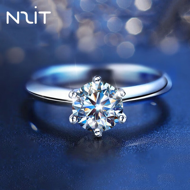 N2it 六爪皇冠 925莫桑石戒指