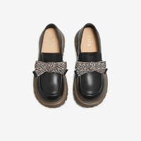 他她 2025秋乐福鞋CG501CA5 黑色