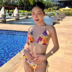 安与·洛施琪 时尚ins 女士比基尼两件套