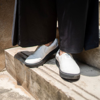 限尺码：Dickies 【超值捡漏】轻便软底一脚蹬帆布鞋 DK008204 白色