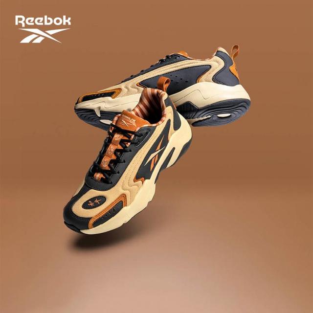Reebok Vector Runner Kung Fu Panda  中性跑鞋 H02990