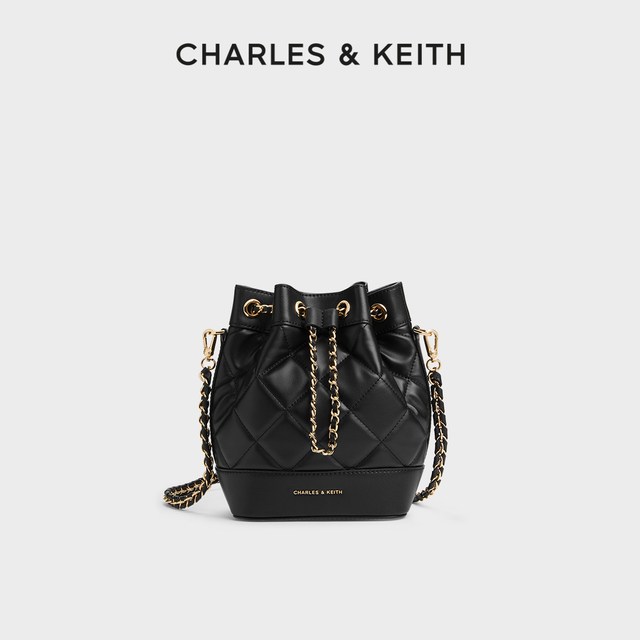 CHARLES & KEITH 夏季女包 绗缝菱格链条水桶包 CK2-10701506
