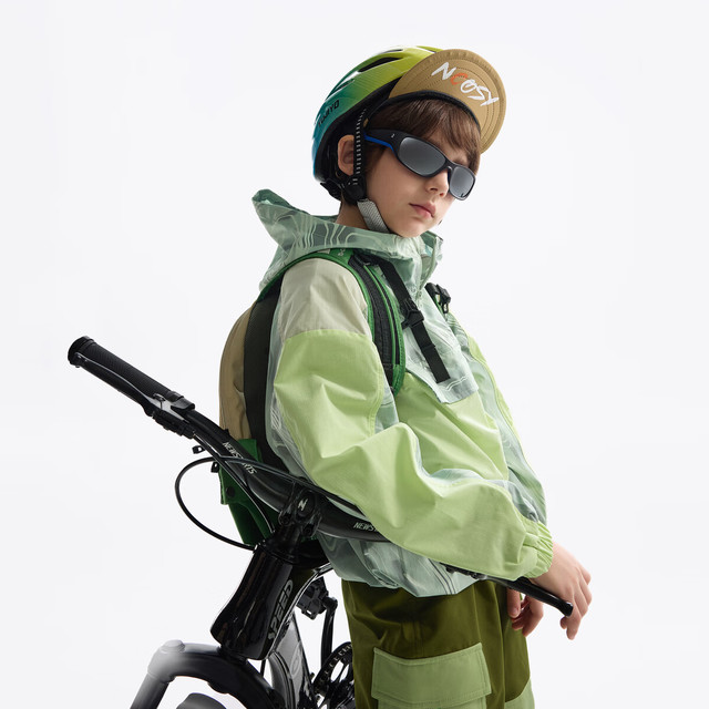 马骑顿 童装男童外套春秋新款儿童骑行服潮酷感撞色运动风上衣 绿花版 140