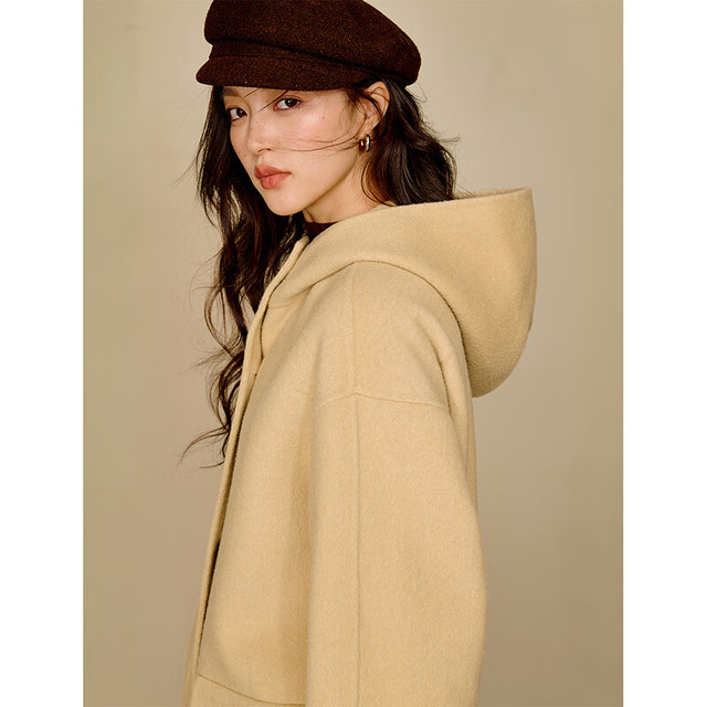 今日必买：茵曼 真五折促销！羊驼毛桑蚕丝双面呢连帽长款大衣