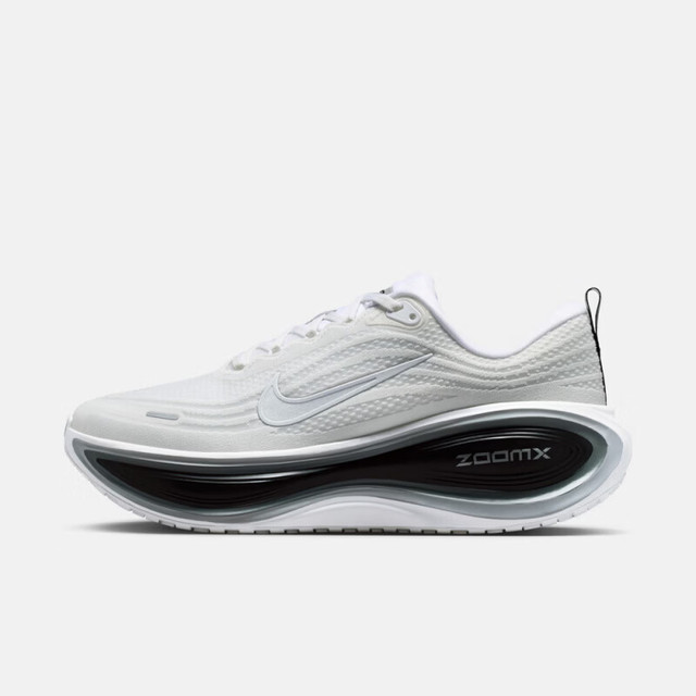 PLUS会员：NIKE 滔搏 男鞋VOMERO PLUS RR迈柔系列运动竞速 &训练跑步鞋II7181-102 II7181-102
