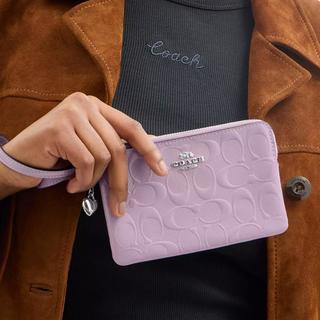  COACH/蔻驰 经典标志心形吊坠 女士腕包