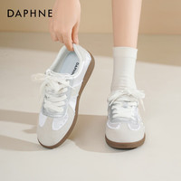 达芙妮 芭蕾风德训鞋女2026新款舒适软底平底小白鞋